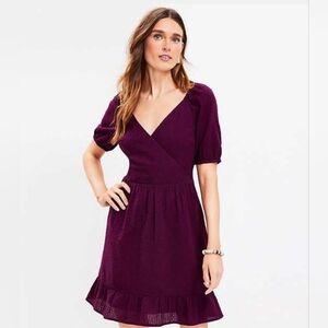 NWT Loft Crinkle Flounce Puff Sleeve Dress Size 10 Sweet Beet purple Women's